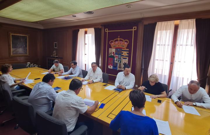 Ampliación de ayudas a las mancomunidades para la conservación de caminos rurales