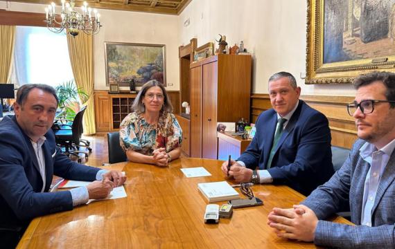 Reunion con la Cámara Miranda do Douro.