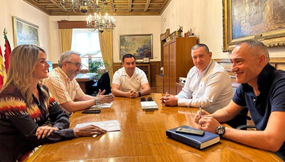 La Diputación de Zamora firma un convenio con Zamora 10
