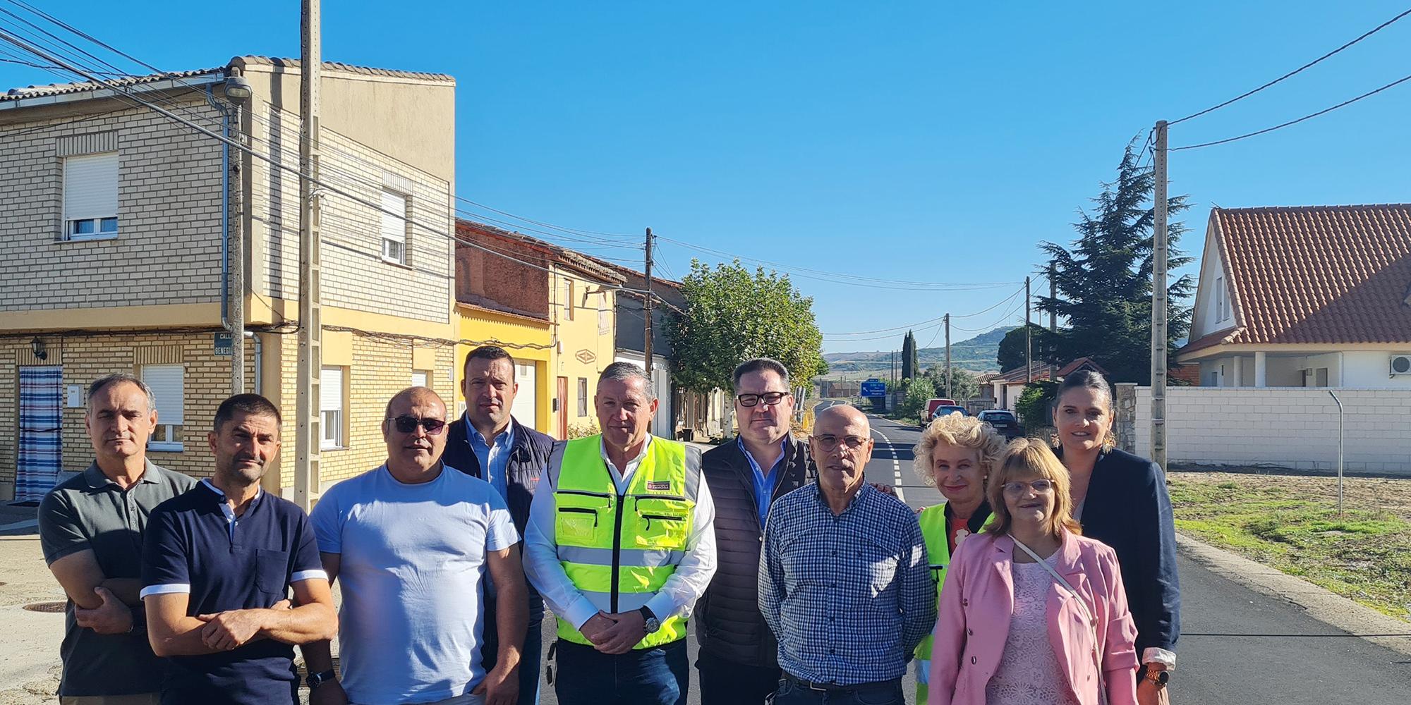 Visita a las obras de acondicionamiento de la carretera que comunica Coreses con Malva