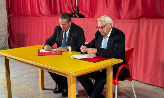 Firma del acuerdo