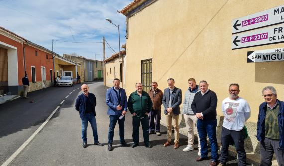 Visita a las obras de mejora de la carretera entre Pozoantiguo y Matilla la Seca