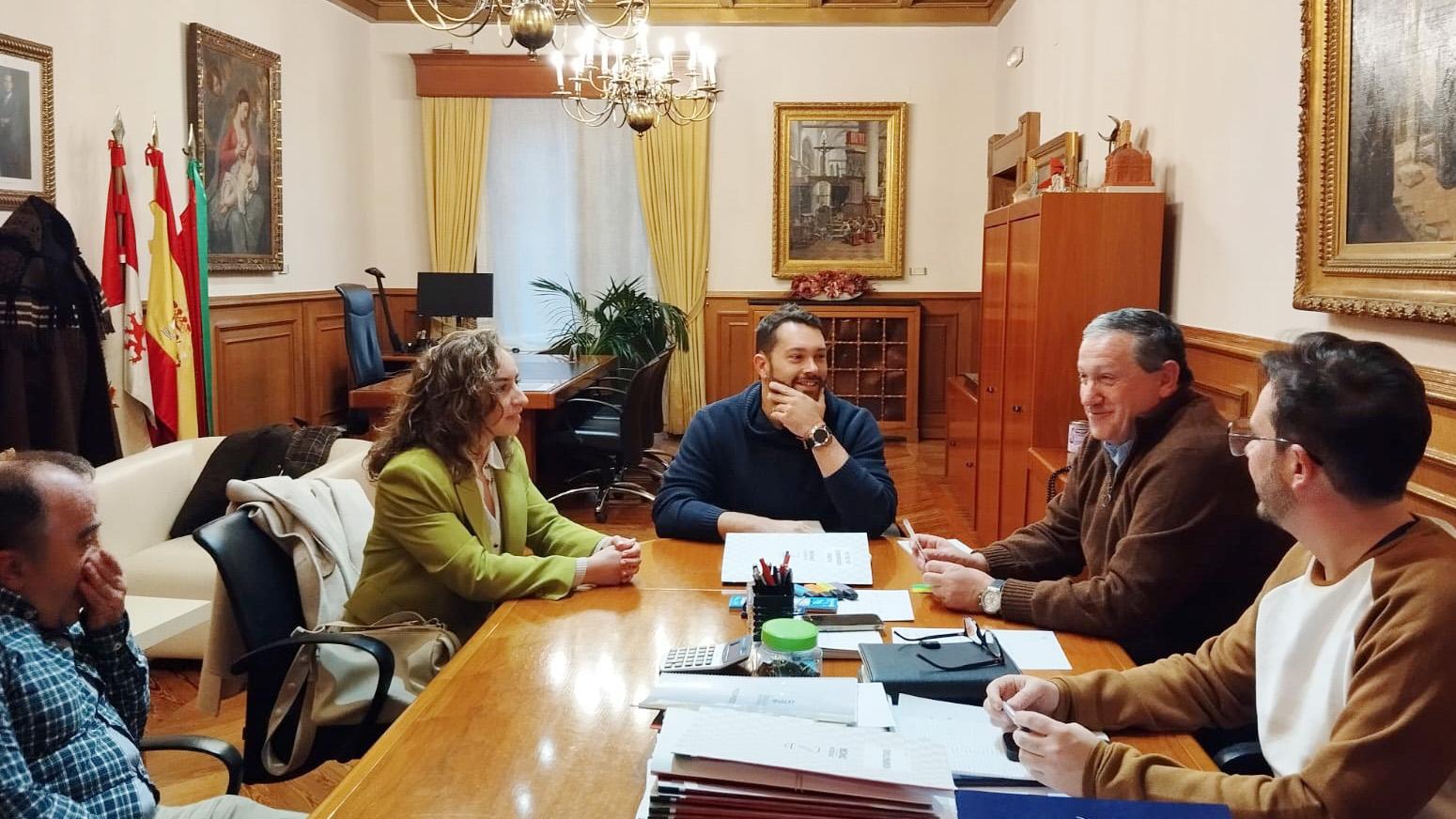 La Diputación pide al Gobierno Tren Madrugador con Madrid