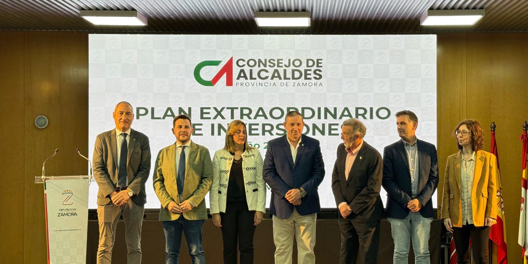 Presentación del Plan Extraordinario de Inversiones en el Consejo de Alcaldes de la Provincia