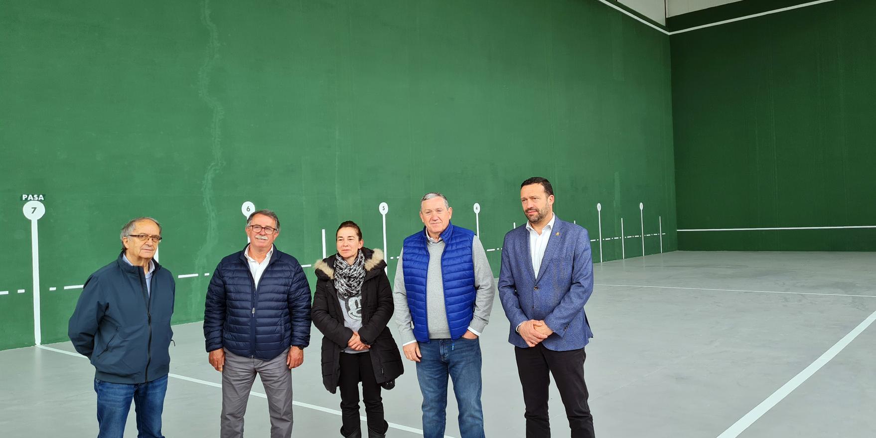 Visita a las obras de remodelación del Frontón Municipal de Fariza