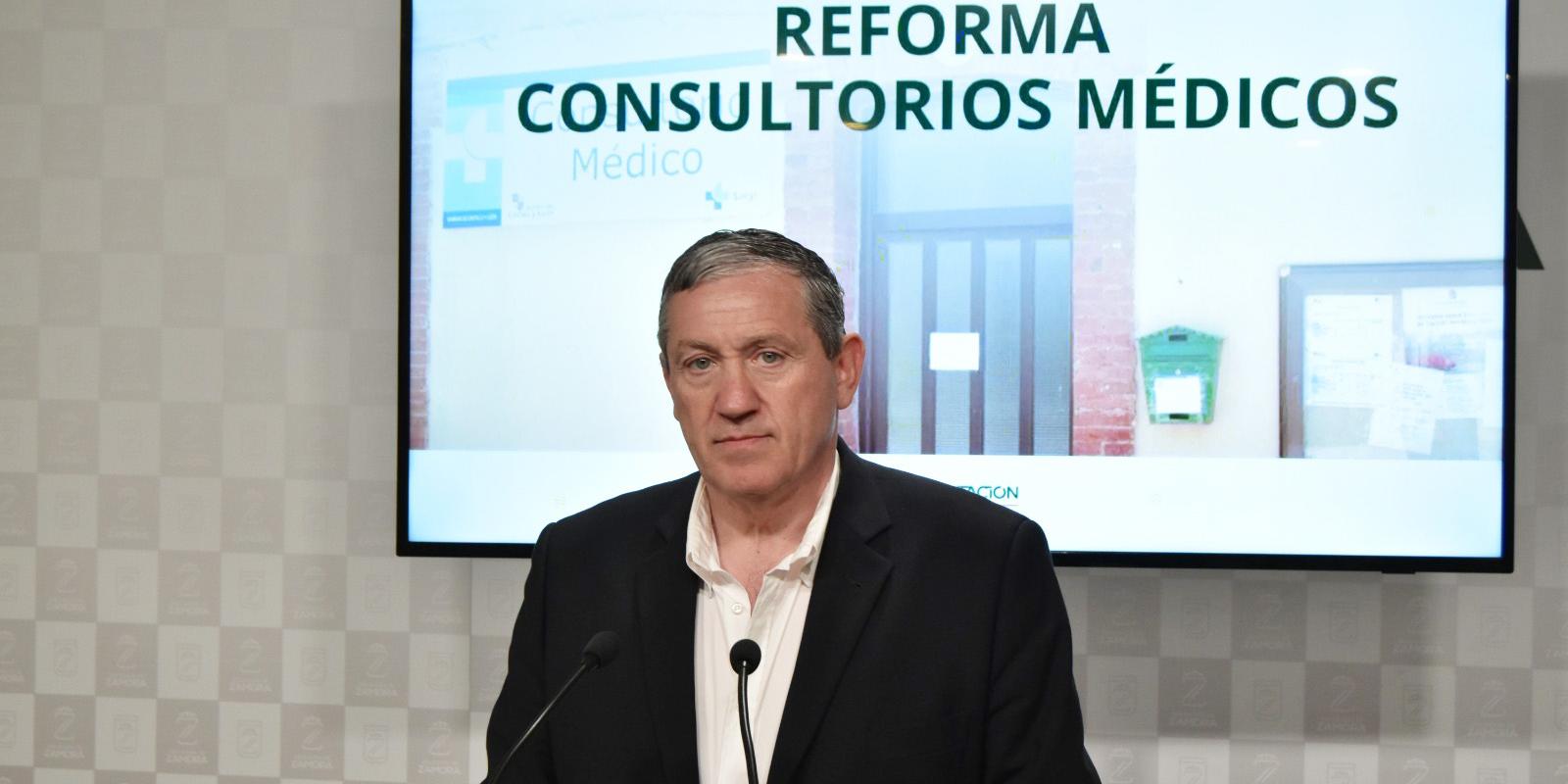 Javier Faúndez durante la presentación