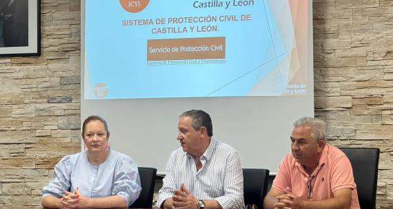 Javier Faúnde ha anunciado el inicio del proceso para constituir la Agrupación Provincial de Protección Civil