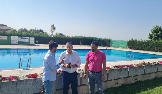 Visita a la piscina de Rabanales