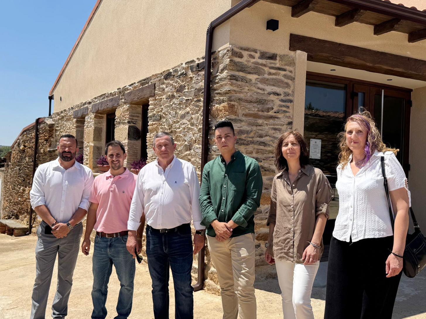 Los vecinos de Losacino disfrutan del nuevo local social de Muga de Alba con una inversión de 111.000 euros