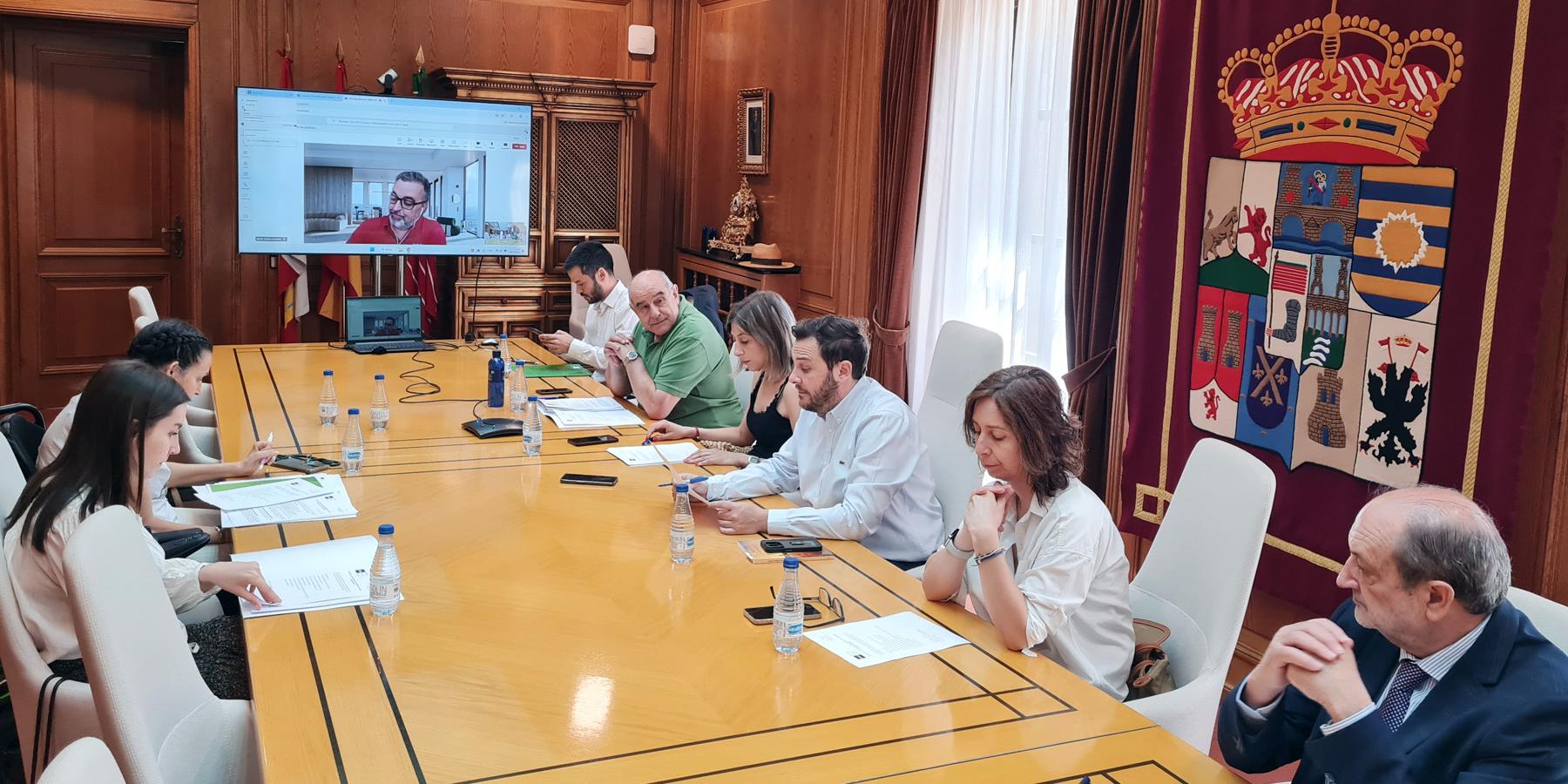 Durante la sesión se aprobaron el Plan Académico Docente para el próximo curso y las cuentas del ejercicio 2024