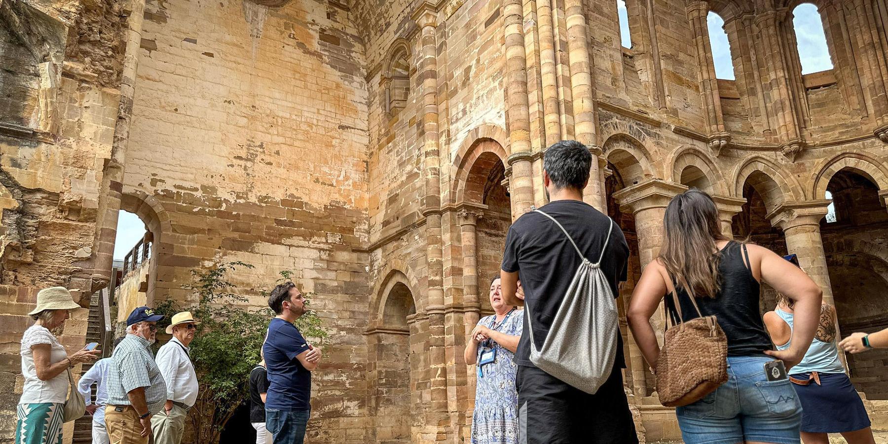 Visita guiada al Monasterio de Granja de Moreruela “Déjate Llevar por Zamora”