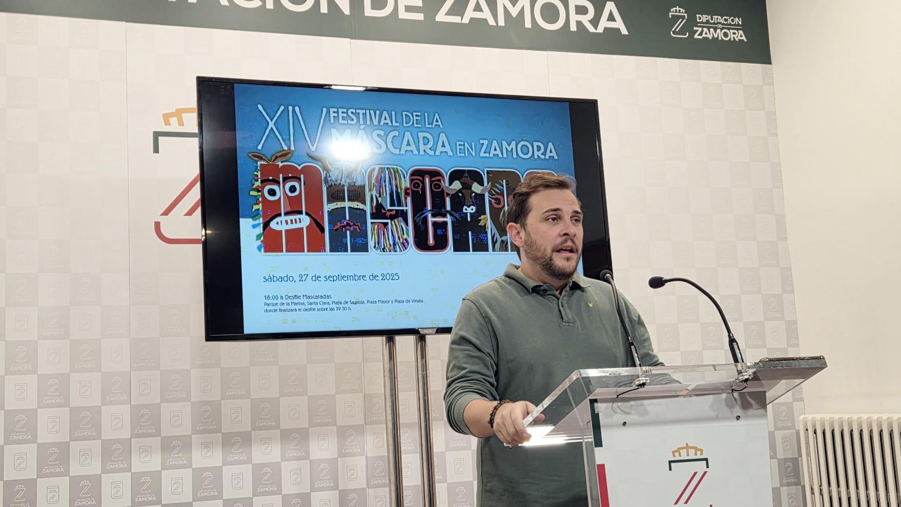 14 Desfile Máscara 2025
