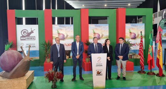 La Diputación mantiene su apoyo al desarrollo rural sostenible y a la economía local, impulsando proyectos que promuevan la sostenibilidad, la innovación y el respeto al medio ambiente.