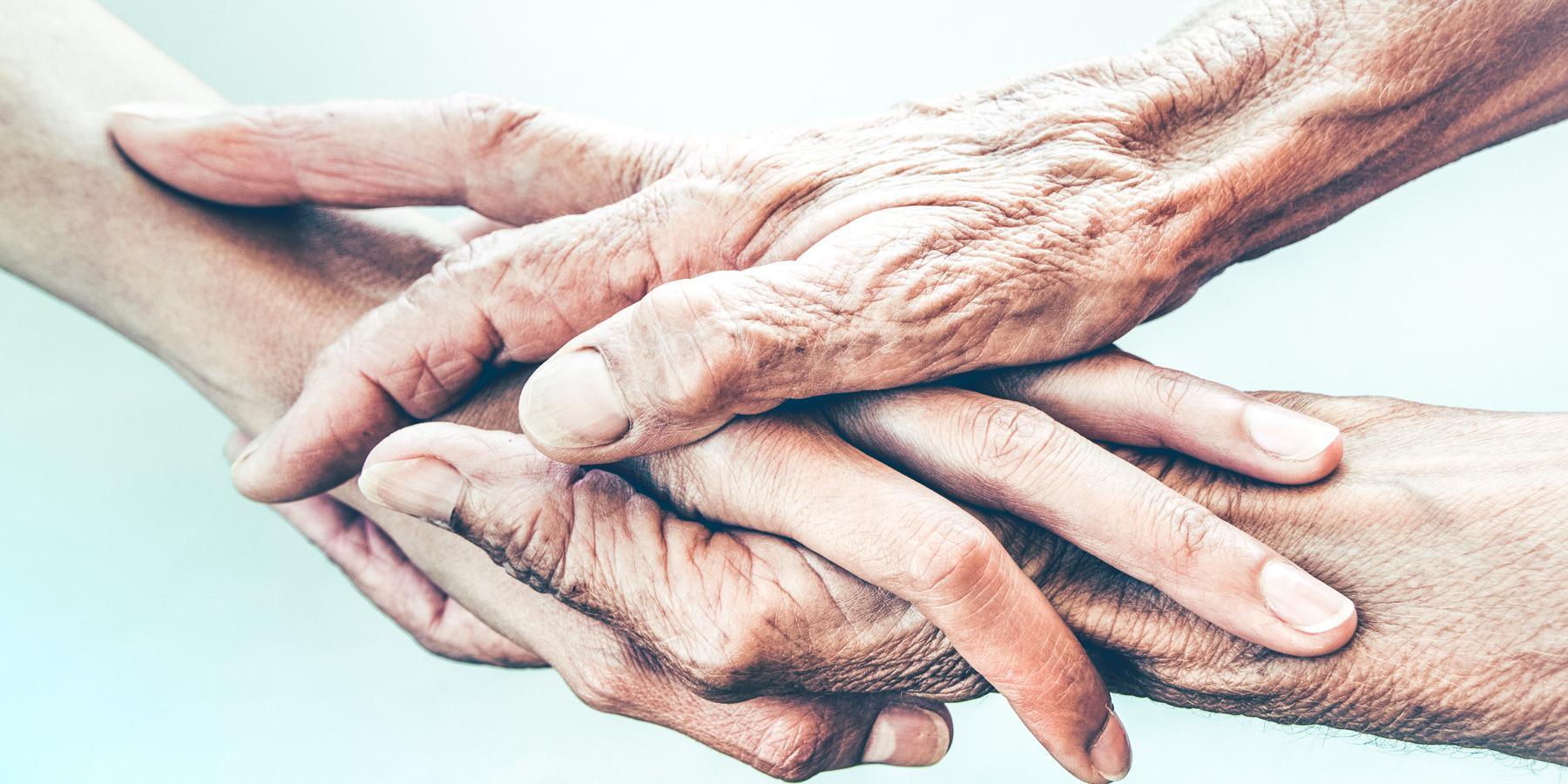 Jornada debate cuidado de las personas mayores