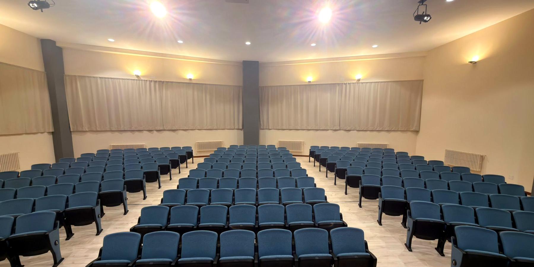 El Paraninfo del Colegio Universitario es uno de los espacios más emblemáticos de la capital como punto de encuentro