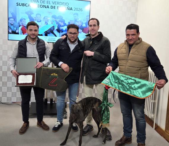 Acto de recepción a los dueños y a ‘Uva de El Verdejo’