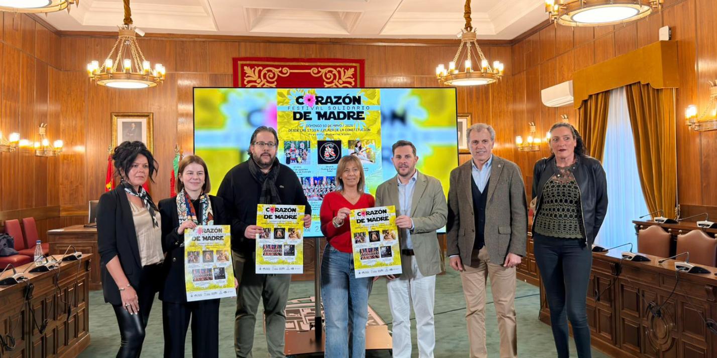Presentación del Festival solidario 'Corazón de Madre'