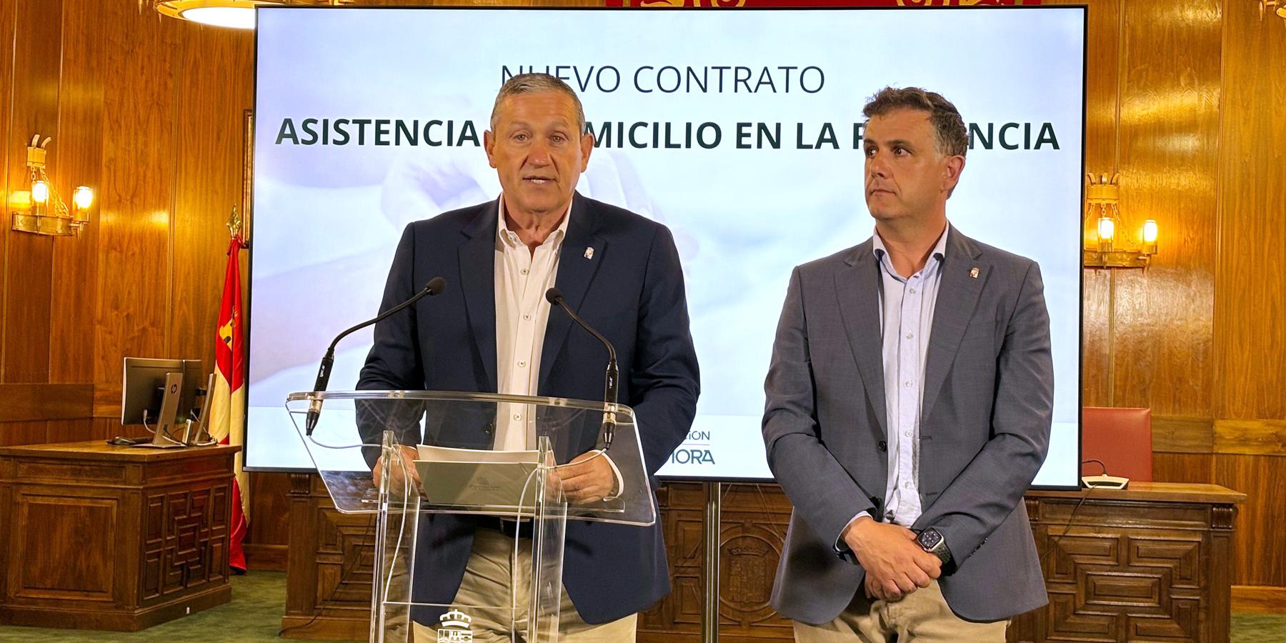 Presentación del nuevo contrato para la prestación del Servicio de Ayuda a Domicilio en la provincia