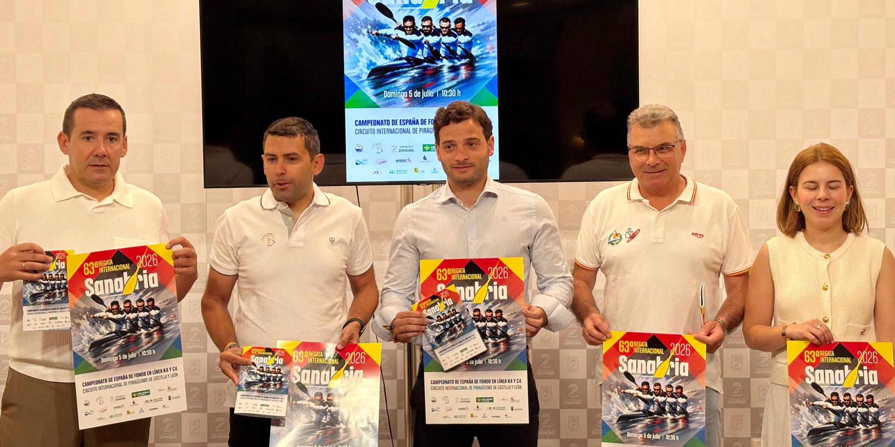 63ª Regata Internacional de Sanabria. Una de las pruebas deportivas más emblemáticas y, también, la que cuenta con mayor participación de las que se celebran en la provincia.
